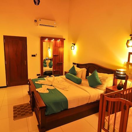 Sachinro Hotel Mirissa Exterior photo