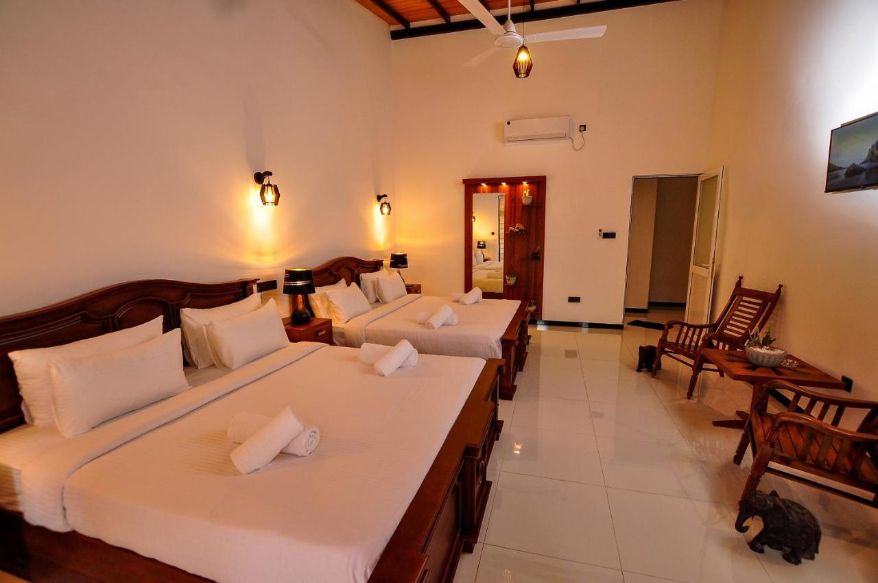 Sachinro Hotel Mirissa Exterior photo