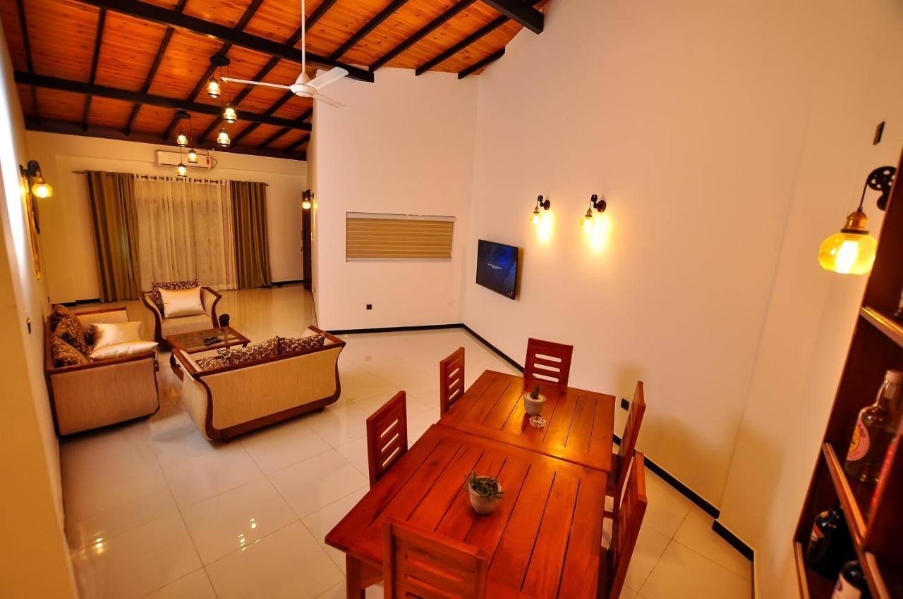 Sachinro Hotel Mirissa Exterior photo
