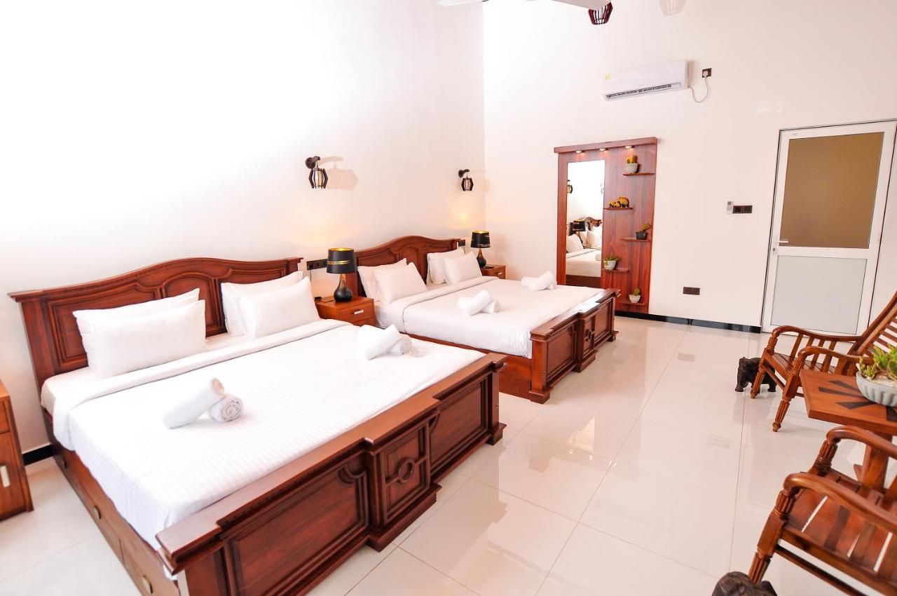 Sachinro Hotel Mirissa Exterior photo