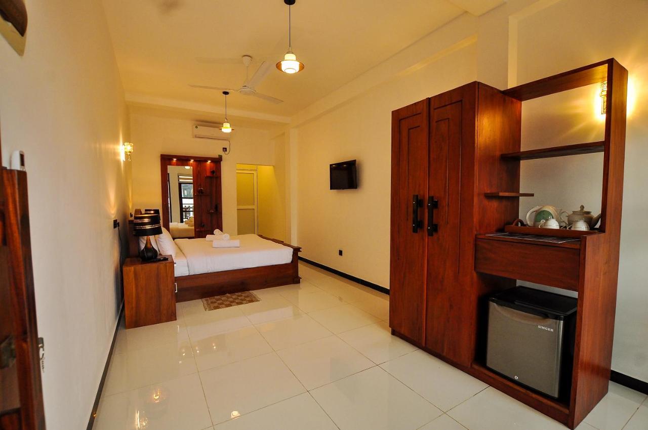 Sachinro Hotel Mirissa Exterior photo
