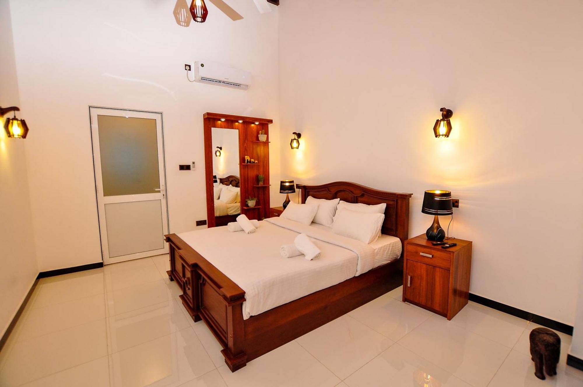 Sachinro Hotel Mirissa Exterior photo